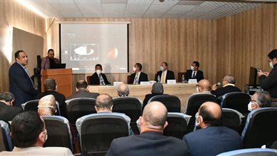 محافظ الفيوم يُشاهد بثًا مباشرًا لإجراء عملية مناظير الجهاز الهضمي خلال انطلاق البرنامج التدريبي بالمستشفى العام |صور