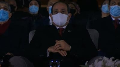 بث مباشر| متأثرا بحديث الفتاة سالي.. السيسي يبكي خلال حفل ختام منتدى شباب العالم 2022