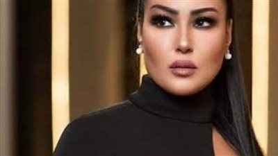تنبأت بمستقبلي.. سمية الخشاب تكشف عن تفاصيل مكالمتها مع هند رستم