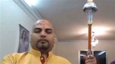 لبناني يدّعي النبوة ويوجه رسالة خاصة للمصريين | فيديو جراف