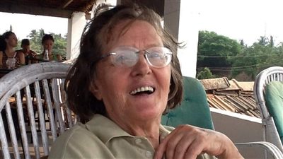 موعد جنازة أرملة الشاعر نجيب سرور.. ومصدر: نتمنى تدخل الوزارة لتسهيل الإجراءات 