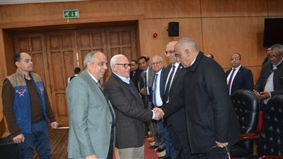 شريف مصطفى يبحث مع محافظ بورسعيد استضافة بطولات دولية للكونغ فو 