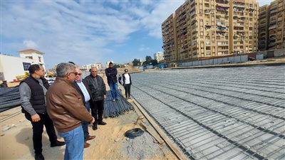 رصف شارع أسوان وإنشاء مول متعدد الطوابق في بورسعيد | صور