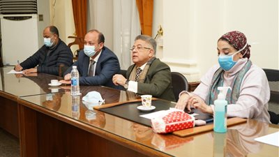 الرقابة الصحية تشارك في اجتماع لمناقشة تطوير مستشفيات قصر العيني بمعايير دولية