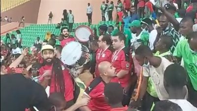 محمد صلاح صانع السعادة.. فرحة عارمة للجماهير المصرية بعد الفوز على غينيا بيساو | بث مباشر 