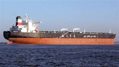 رغم العقوبات الأمريكية.. إيران تعلن زيادة إيراداتها من تصدير النفط