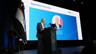 المنطقة الاقتصادية: إطلاق خدمات تموين السفن ومشروعات صناعة الهيدروجين الأخضر قريبًا