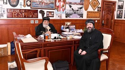 البابا تواضروس الثاني يستقبل أسقف قطاع كنائس عين شمس