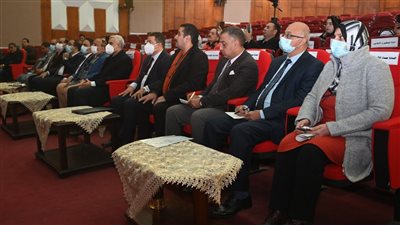  نُقدم خدمات عديدة للمواطن.. أبرز تصريحات رئيس جامعة الفيوم خلال مؤتمره الأول مع الصحفيين| فيديو وصور