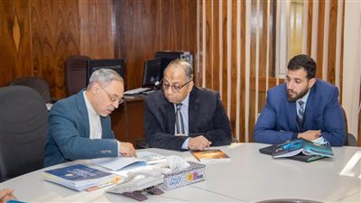  رئيس جامعة طنطا يستقبل وفدا من شركة QSI الدولية المانحة لشهادة الأيزو 