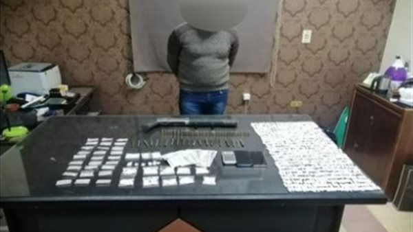 المتهم بحيازة المخدرات