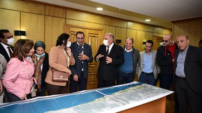 نائب وزير السياحة: نسعى للترويج للمعالم الآثرية المميزة بقنا لجذب الرحلات السياحية