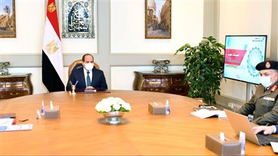 السيسي يوجه بمضاعفة القدرة الإنتاجية لمشروع مصنع الضمادات الطبية للتصدير للخارج