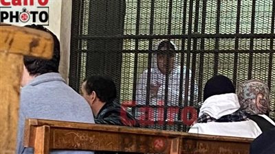 أسرة حنين حسام تؤازر فتاة التيك توك قبل جلسة محاكمتها بتهمة الاتجار بالبشر