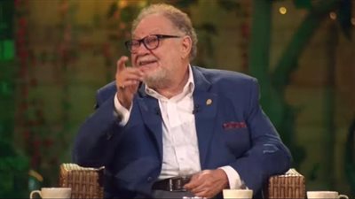 قالي عايز أموت.. يحيى الفخراني يروي تفاصيل آخر مكالمة مع محمود عبد العزيز قبل وفاته