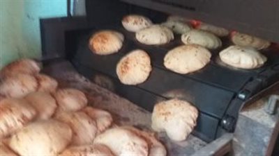 مالك مخبز بالجيزة: تدخل الدولة سيعمل على ضبط سعر الرغيف بالأسواق | بث مباشر