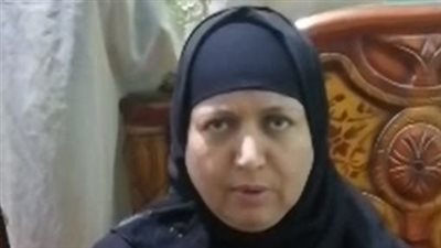 والدة بسنت ضحية الابتزاز عقب إحالة الجناة للجنايات: القرار أثلج صدري.. والمتهم الرئيسي ابن عمها | بث مباشر