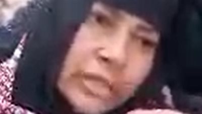 بعد مصرعه على يد جاره لتبوله في البرسيم .. والدته: اتحرمت من ابني بدري ولسه متهناش| فيديو