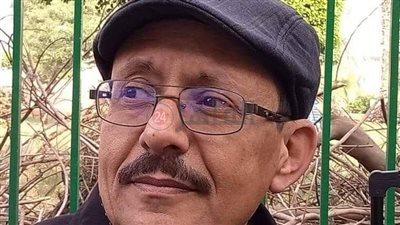 نقيب معلمي ملوي بالمنيا يشيد بقرارات السيسي: تعيين المعلمين أدخل السعادة والبهجة على قلوب ملايين المصريين