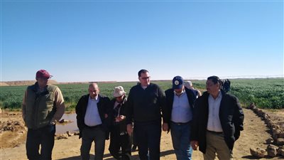 الزراعة تتابع تنفيذ الأعمال الجارية في محطة البحوث بتوشكى