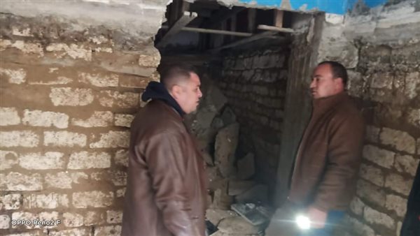 انهيار جزء من عقار