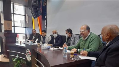 علام يجتمع مع رؤساء ومقرري اللجان الفرعية للقسم الثالث بمقر الاتحاد