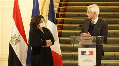 منح المنتجة ماريان خوري وسام شرف بدرجة فارس من فرنسا