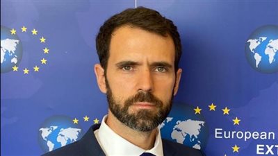 متحدث الاتحاد الأوروبي للشرق الأوسط: مصر تلعب دورا رئيسا في المنطقة.. وهذا موقفنا من ليبيا وسد النهضة والسودان | حوار