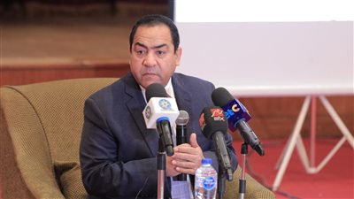 عبر البوابة الحكومية.. صالح الشيخ: الإعلان عن وظائف جديدة في الري وهيئة السلامة البحرية قريبا