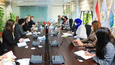 وزيرة البيئة تناقش مع السفير السويسري التعاون المشترك في موضوعات تغير المناخ