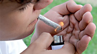 الداخلية تنظم لقاءات مع طلاب المدارس للتوعية بمخاطر المخدرات| صور