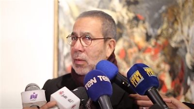 مدحت العدل: مسلسل أمل فاتن حربي لـ نيللي كريم يمس كل سيدة مصرية | فيديو