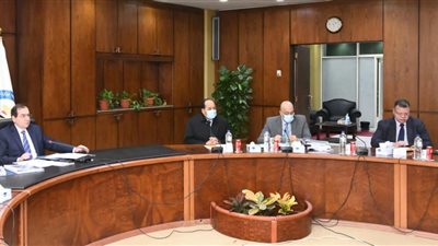 الملا يرأس أعمال الجمعيتين العامتين لاعتماد الموازنة التخطيطية لشركتي مصر والتعاون للبترول 