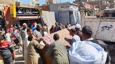 رفع 110 حالات إشغال وتحرير 15 محضرًا بدراو في أسوان 