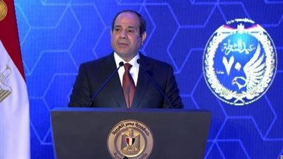 السيسي يوجه التحية لثورة 25 يناير: عبَّرت عن تطلع المصريين لوطن ينعم بسبل العيش الكريم