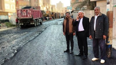 رصف شارعي خور الساحل والري بمدينة البلينا بسوهاج بتكلفة 1.5 مليون جنيه │ صور