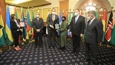 الرعاية الصحية: تكريم 25 سفيرًا إفريقيا على هامش مؤتمر تنمية السياحة العلاجية