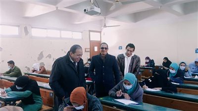 عميد تربية المنيا: الامتحانات تسير بشكل منتظم في ثاني أيام الأسبوع الثالث دون رصد شكاوى