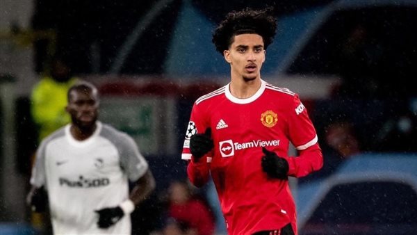 زيدان إقبال