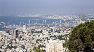 إعلام الاحتلال الإسرائيلي: انفجار ضخم يهز مدينة حيفا وأنباء عن استهداف الميناء