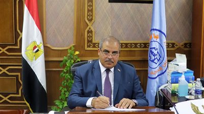 رئيس جامعة الأزهر يهنئ القيادة السياسية ووزارة الداخلية بعيد الشرطة وثورة 25 يناير