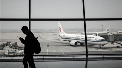 انتشار رجال الحجر بالمطارات لرصد حالات جدري القرود بعد اكتشاف الحالة الأولى | خاص 