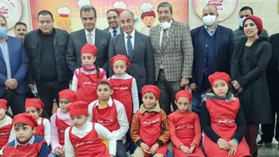 دعما لمرضى التمثيل الغذائي.. طلاب جامعة الزقازيق ينشؤون مخبزا خاصا لمأكولاتهم | صور