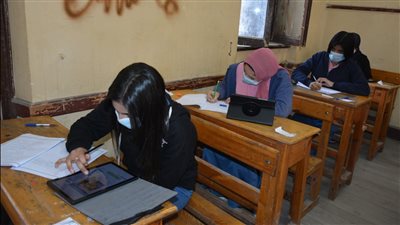 غدًا.. التعليم تعقد امتحان اللغة الإنجليزية لطلاب الصف الثاني الثانوي