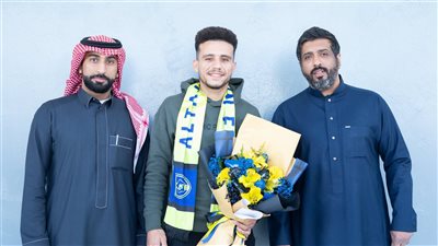 مصطفى فتحي يصل إلى السعودية للانضمام لصفوف التعاون | صور