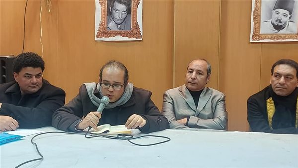 الشاعر عبد الرحمن