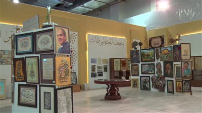 نوادر المخطوطات والمطبوعات.. مكتبة الأزهر تشارك بركن خاص بمعرض القاهرة الدولي للكتاب 