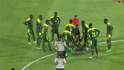 منافس مصر في تصفيات المونديال.. شكوك حول إصابة ساديو ماني بارتجاج في المخ