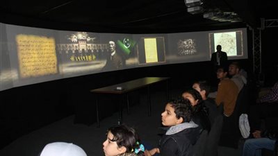 عرض تاريخ وإنجازات الأزهر عبر الزمان بمعرض الكتاب