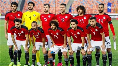 التشكيل المتوقع للمنتخب وحقيقة نصب خيام 500 مشجع إيفواري قرب معسكر مصر | بث مباشر